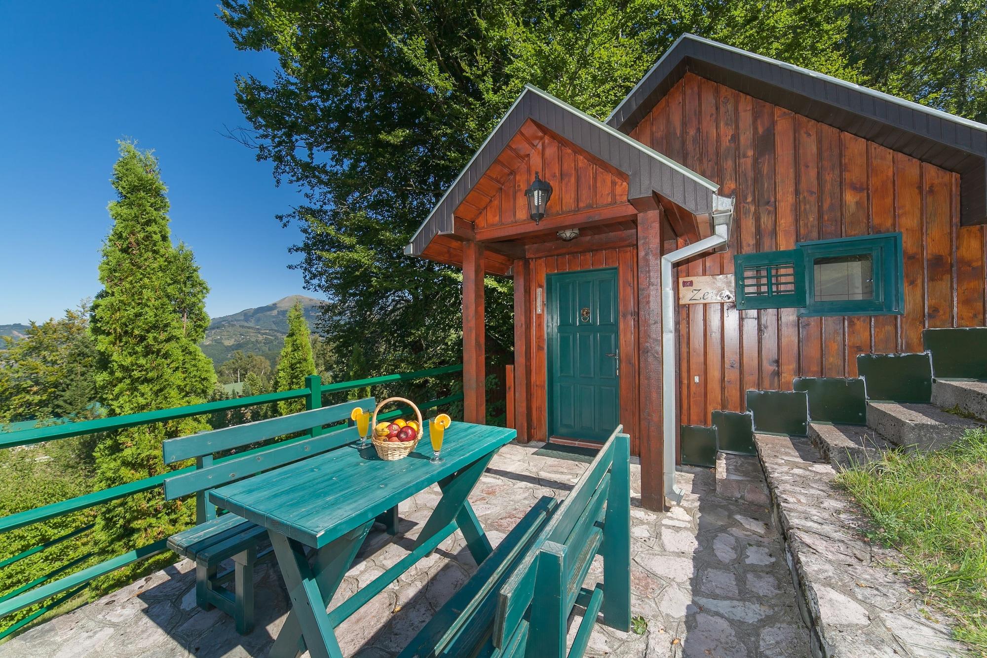 Hotel & Resort Gacka Mojkovac Bagian luar foto