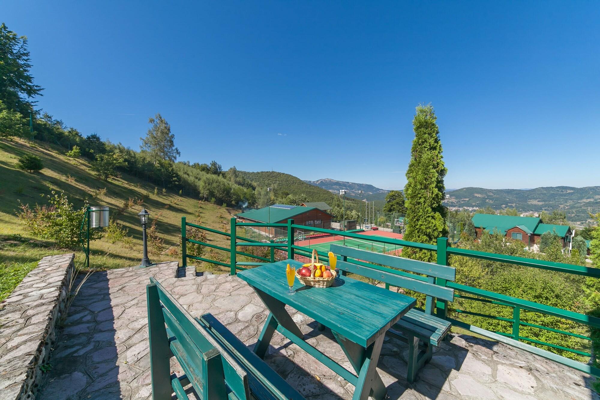 Hotel & Resort Gacka Mojkovac Bagian luar foto