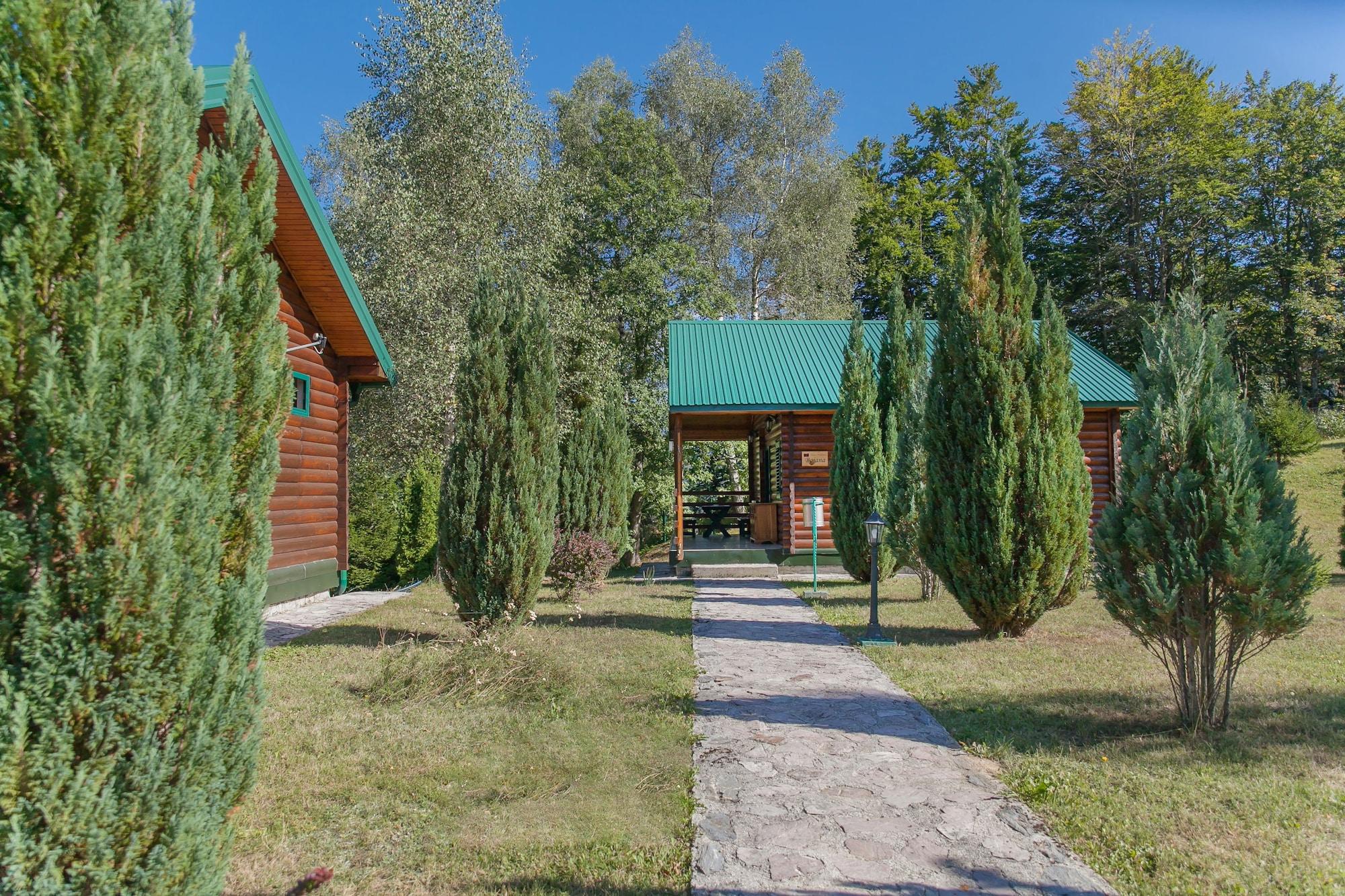 Hotel & Resort Gacka Mojkovac Bagian luar foto