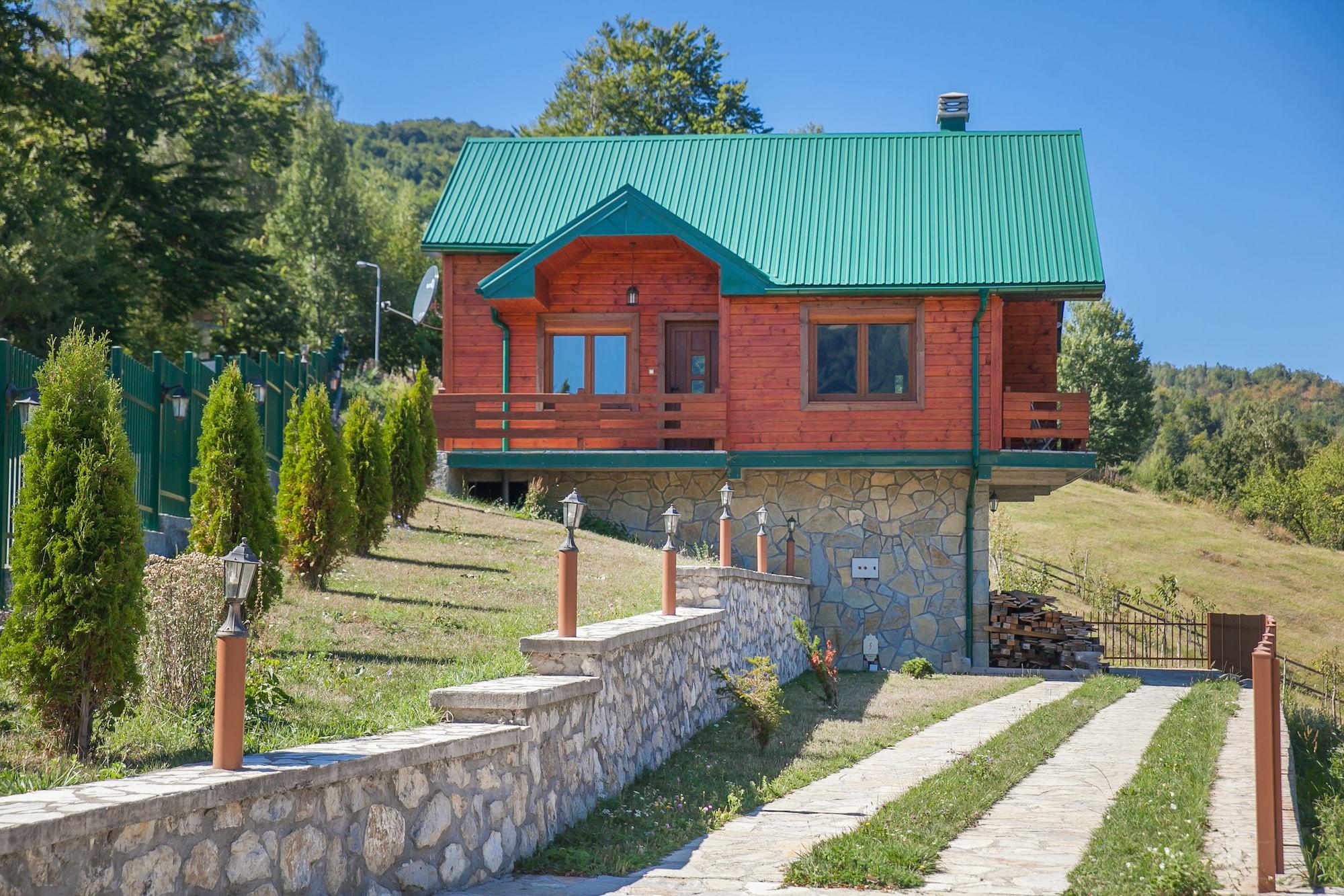 Hotel & Resort Gacka Mojkovac Bagian luar foto
