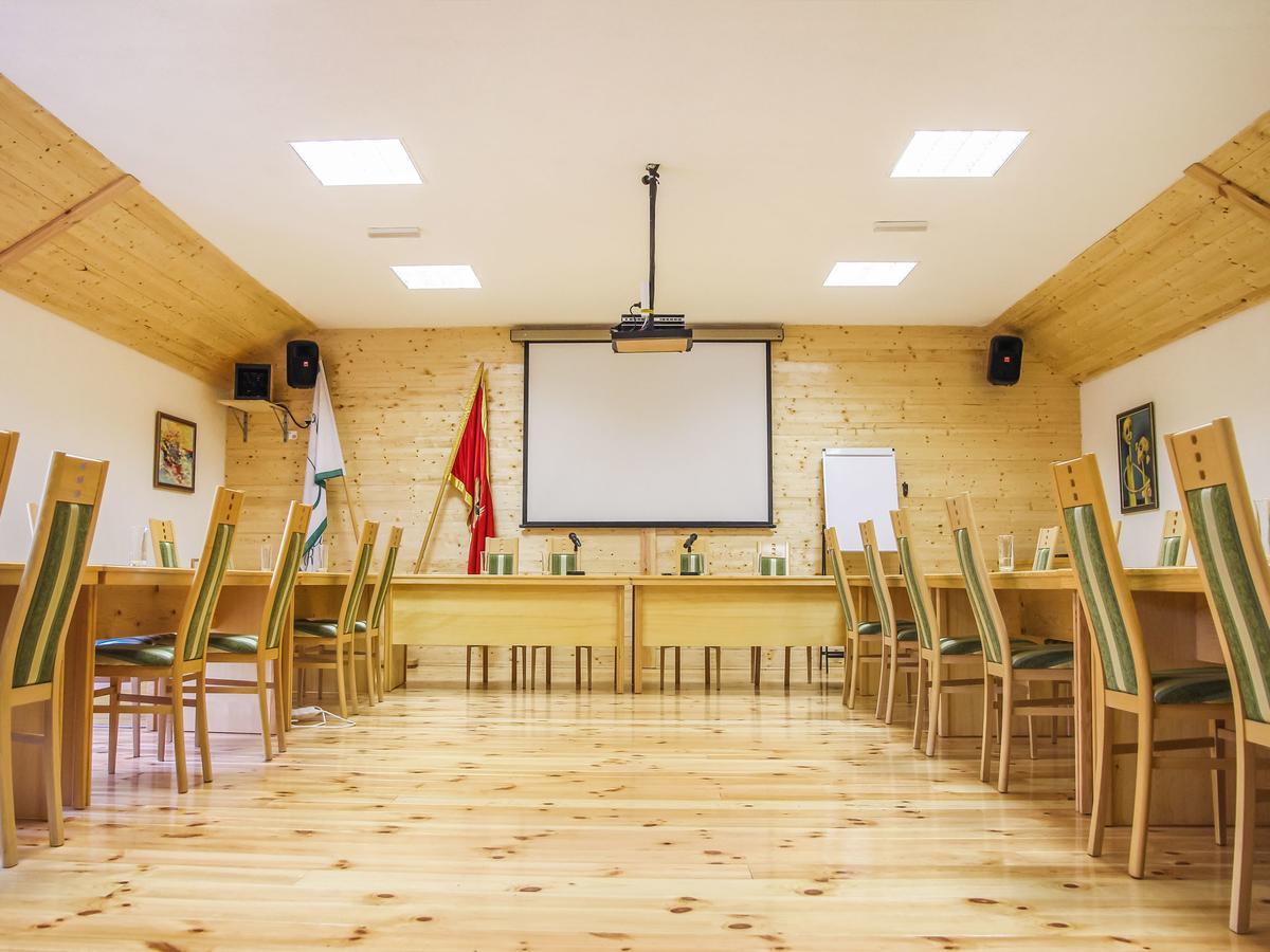 Hotel & Resort Gacka Mojkovac Bagian luar foto