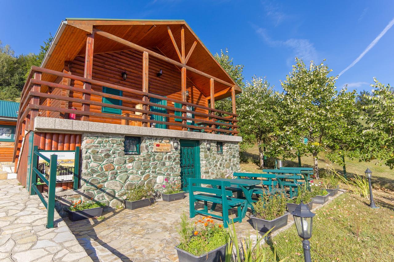 Hotel & Resort Gacka Mojkovac Bagian luar foto