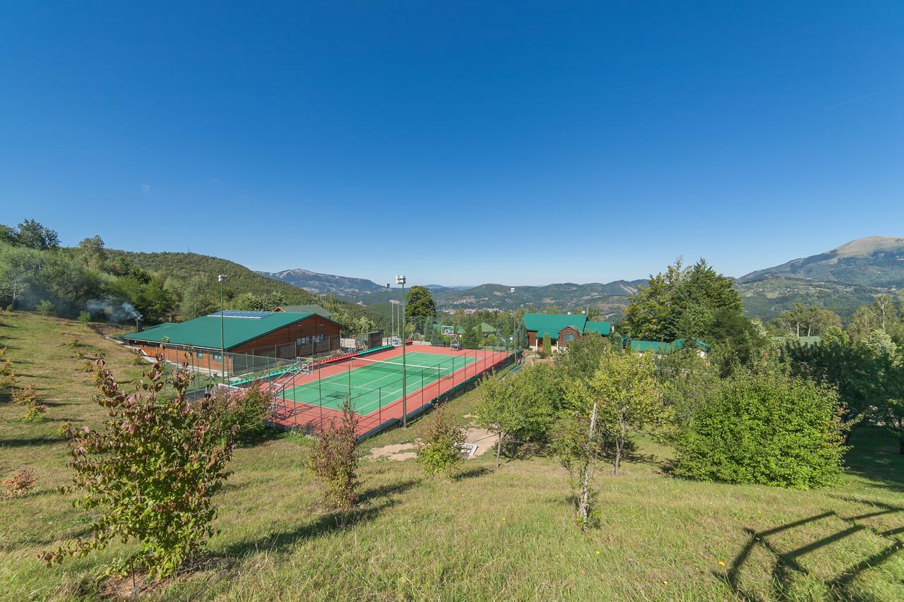 Hotel & Resort Gacka Mojkovac Bagian luar foto