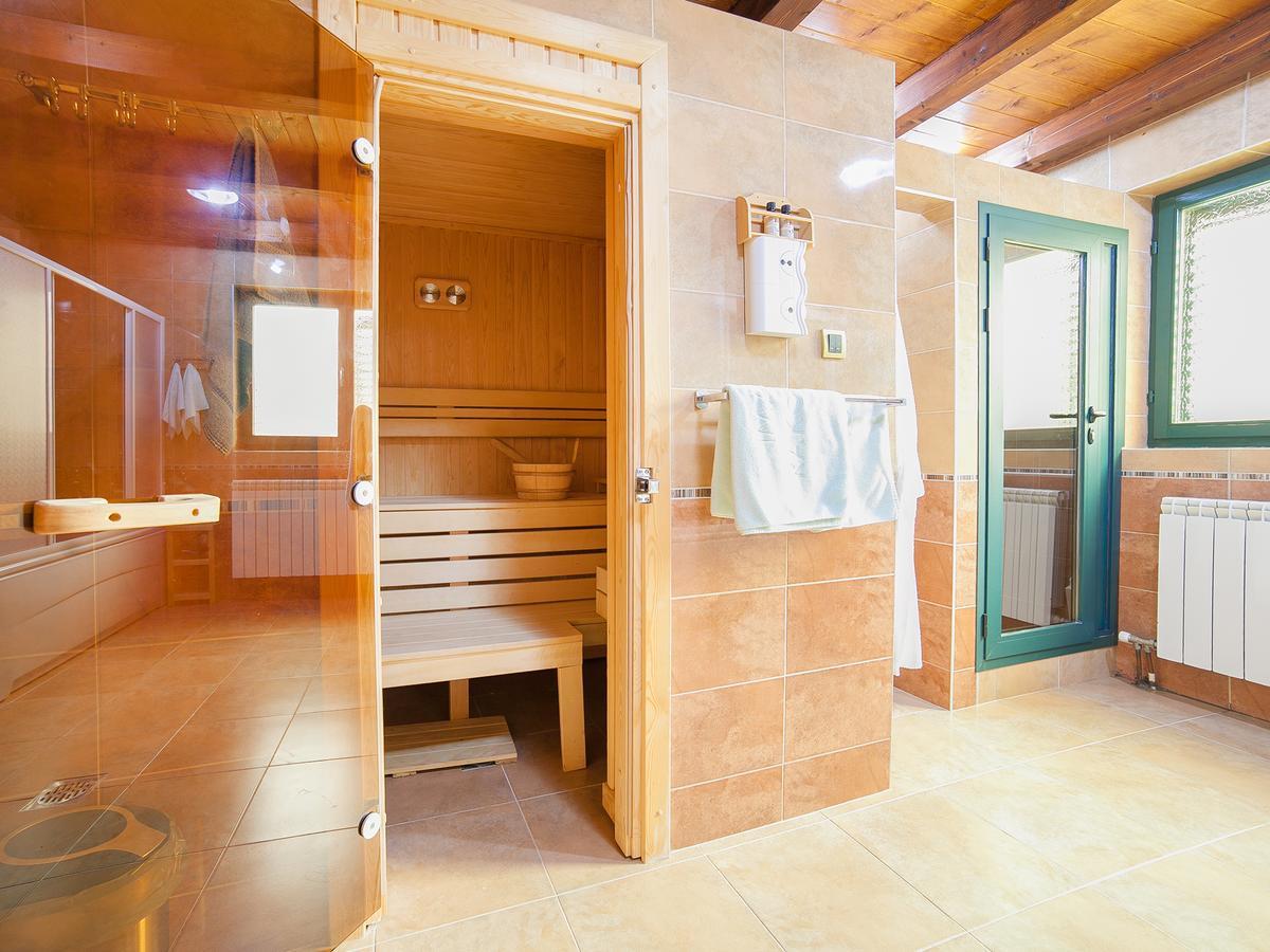 Hotel & Resort Gacka Mojkovac Bagian luar foto