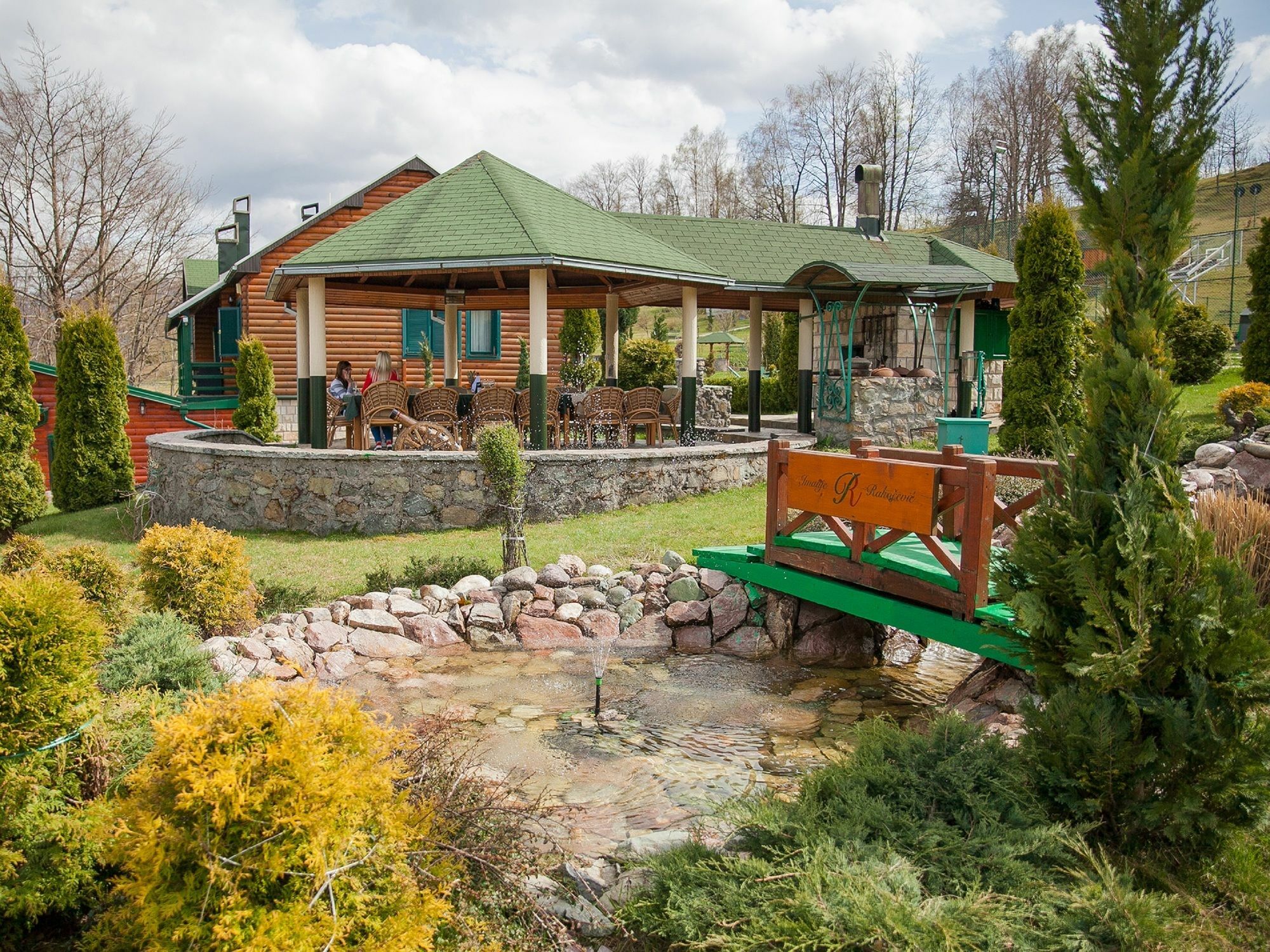 Hotel & Resort Gacka Mojkovac Bagian luar foto